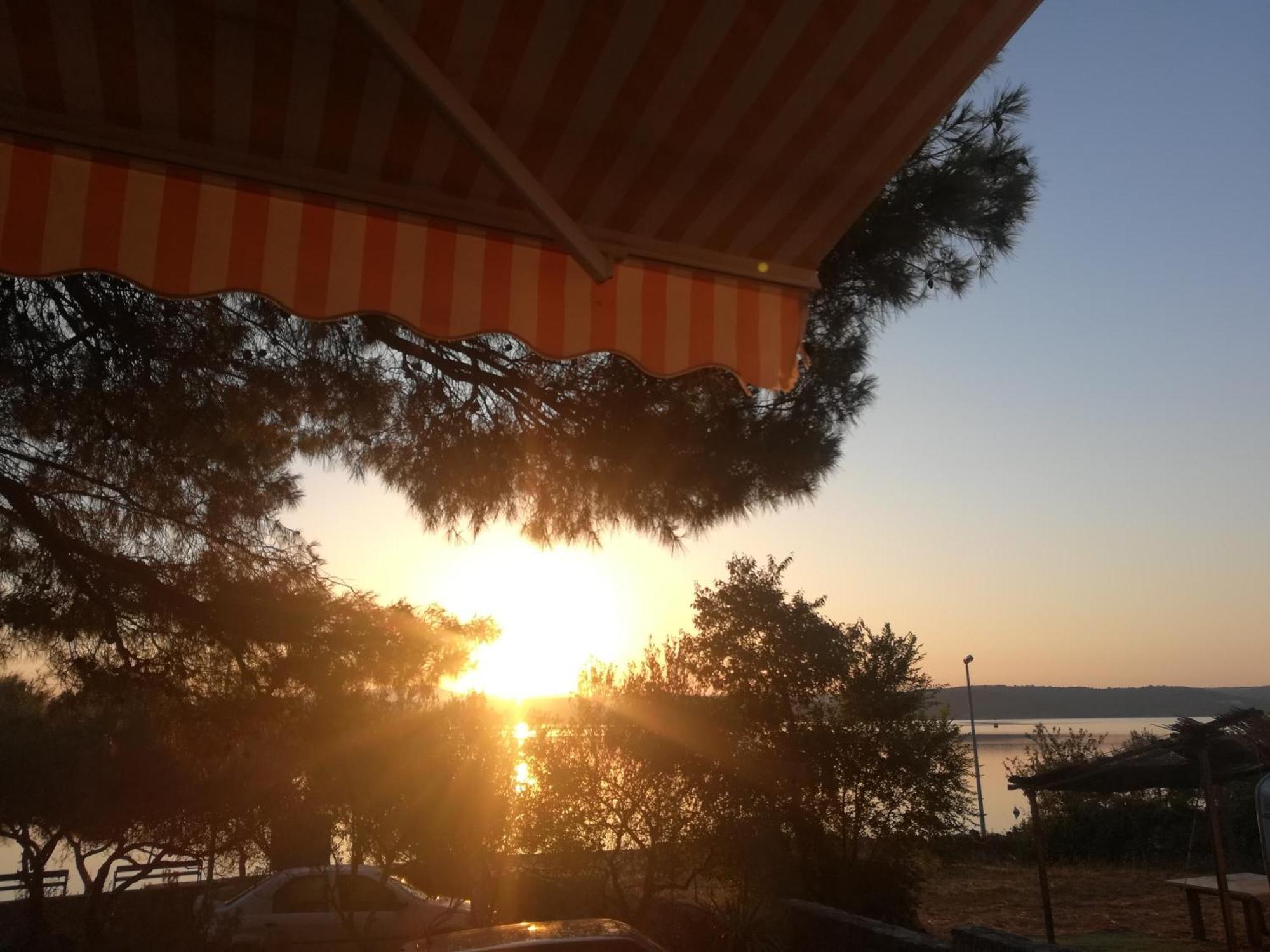 Raslina Sun Apartment エクステリア 写真